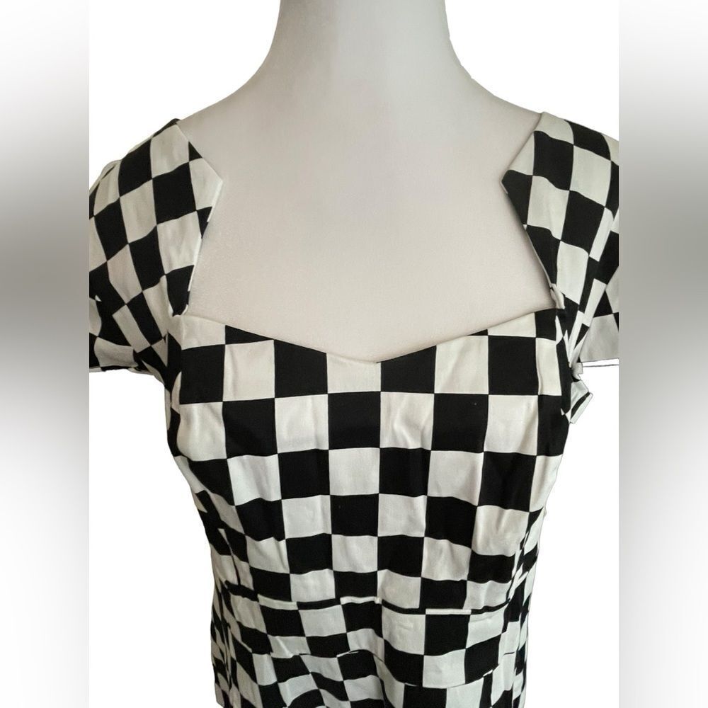 GRACE KARIN BLACK AND WHITE CHECKED DRESS, size XXL